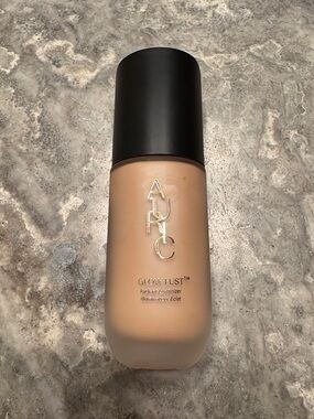 Auric Cosmetics Glow Lust Radiant Luminizer - Morganite